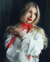 Blondi01            