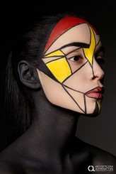 bonitaa Make up: Basia Siwek
Fot: Emil Kołodziej 
Szkoła Wizażu i Stylizacji Artystyczna Alternatywa