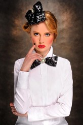 fuglena                             fot. Paulina Pasławska
make-up&styl. Sebastian Pawłowski            