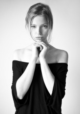 agastodolska Test
mod: Karolina J./ Mango Models