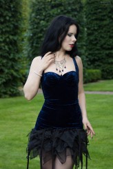 DarkMotherDivine Sukienka, naszyjnik: Gotwear
Zdjęcie wykonane z pomocą asystenta.
