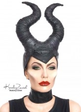 ladycroft7777 Charakteryzacja na Diaboline z filmu ,,Maleficent'' wykonana przez Karoline Zientek.
Filmik z powstawania makijazu:
http://www.youtube.com/watch?v=uO7xVii1MNs