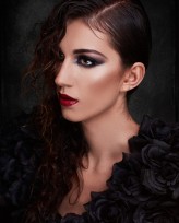 OllaMi                             Dark beauty Magazine
Mua Ola Mi
Model Monika Bębas
Foto Sebastian Preus             