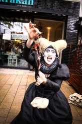 Lady_Dudekh fot. Gudrun Garke
Altonale Festiwal, Hamburg
&quot;Makbet - Horror Puppet Show reż. Michał Derlatka