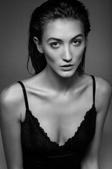 AnneArt M: Wiola Gronostajska / Magteam Models
Mua: Paula Majdan
