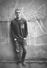 kumekkmk                             .            