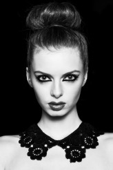 wxaww model : Anna Paćkowska / Orange Model Agency Warsaw
MUA: Dagmara Wróbel / Make-up Artist Dagmara Wróbel —