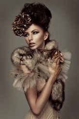 gskwara Stylist: Alex Kawałko
Model: Ilona Gawlik
Hair &amp; MUA: Julia Wojciechowska
