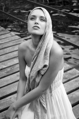 ipse                             PLENER O PORANKU | modelka Aleksandra Stachowska﻿ | fot. Adam Kolaśniewski            
