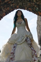 ashenea szukam chętnych do ambitniejszego fociania tej sukienki :)