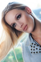 mind-blowing Make up: Karolina Matraszek