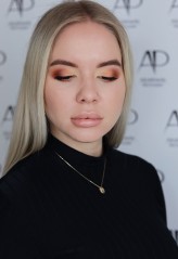 amiszkamakeup                             Анна w makijażu dziennym.            