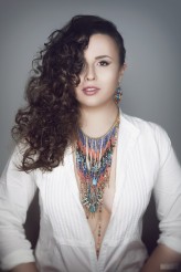 NataliaZahora                             Modelka: Yogo
https://www.facebook.com/yogojankowska/?fref=ts

https://www.facebook.com/studio.zahora.eu/?fref=ts            