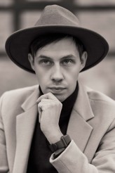 TomMixBoy Portret w kapeluszu 