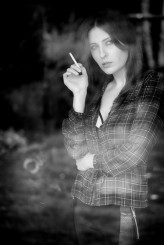 picturesofyou Cigarette burnes
-------------------------
https://www.youtube.com/watch?v=wTUF1khnUBg