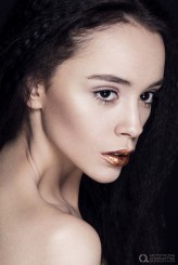 bonitaa Make up: Ewelina Jasińska
Fot: Marosz Belavy
Szkoła Wizażu i Stylizacji Artystyczna Alternatywa
