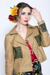 Odd Photo: NataliaNiedziela

mau & hair:stylist: Khrystyna Sirosh

model: Katarzyna Erdman