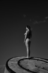 VDesire                             Modelka: Julia Pokorska 
Plener Cyfrowa Klisza 
©2025            