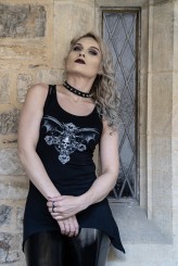 DarkOphelia Official photo shoot of the new clothing collection for Anne Stokes.
Photo: Miroslav Krejčí MK Brno