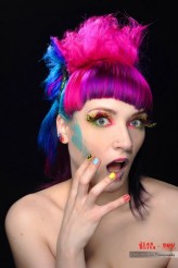 jeanbeira                             Stylizacja na konkurs makijażu inspirowanego kolekcją TRASH
można już głosować:
https://www.facebook.com/photo.php?fbid=402528086438855&set=a.400991463259184.98333.315361028488895&type=1&theater            