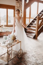 aleksandramiziolek Stylizowana sesja ślubna dla Your Wedding Day Marta Imiolczyk.
Suknia - Salon La Blanca

#sukniaglam #wife 