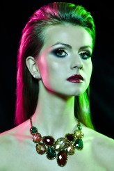 Iga_S Make up: Małgorzata Bałdowska
Fotograf:  Grzegorz Mikrut
Sesja dla magazynu Make up trendy