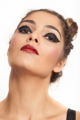 Color-Me-Beautiful-Make-Up