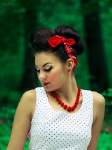 mua_monika pin up girl