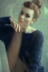Jusien Fot: Dominika Olszewska 
Modelka: Anita Kopczacka
Make up: Me
