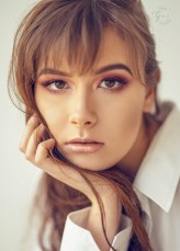 nefregigi                             model Dominika Walaszczyk
make up Vanessa Cenzarek            