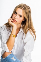 emma4pl-pyt                             09/2024
#maxmodels #moda #modelka #blondynka #niebieskie #oczy #warszawa #wroclaw #SesjaZdjeciowa            