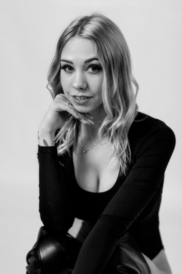 Modelka Olka33x