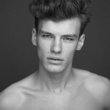 Model tomekszal