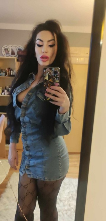 Modelka Caterine