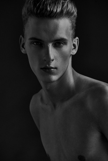 Model VitaliiT