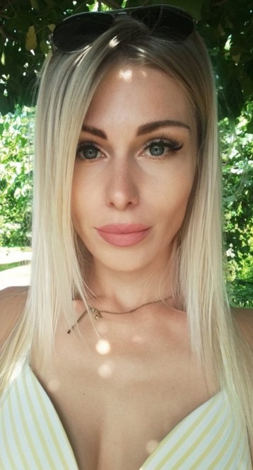 Modelka Lussy33