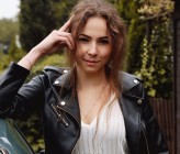 Karolaa909