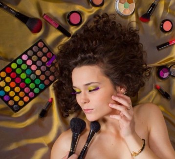 Wizażysta ozia-make-up