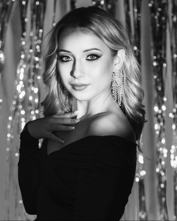 Modelka Agaataa