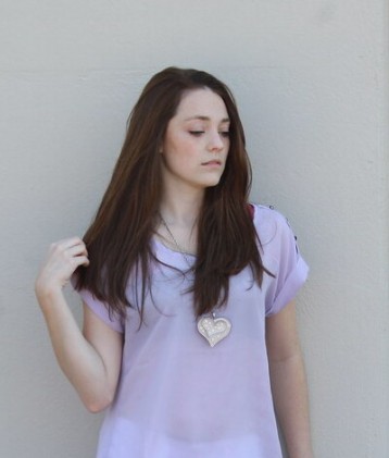 Modelka natinatala