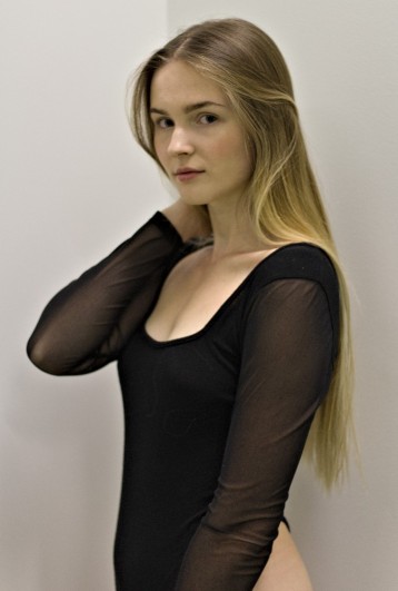 Modelka daisykova