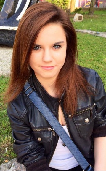 Modelka niebieskooka1996