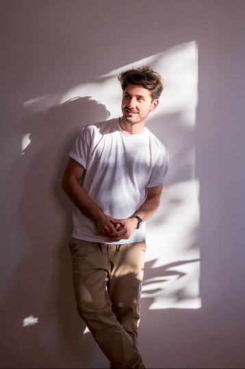 Model self-sufficient