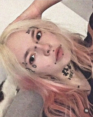 Modelka 44downfall