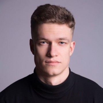 Model ArtiomitaZ