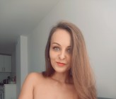 Evelyne20