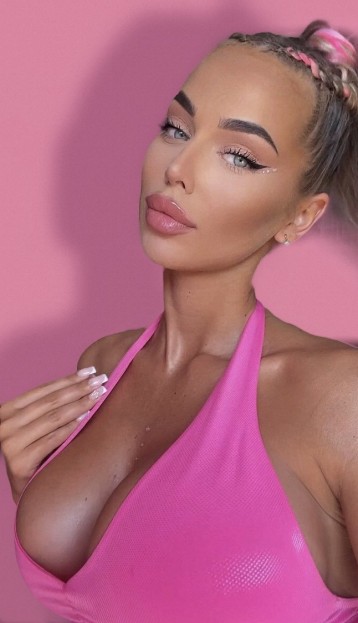 Modelka AleksandraAnn