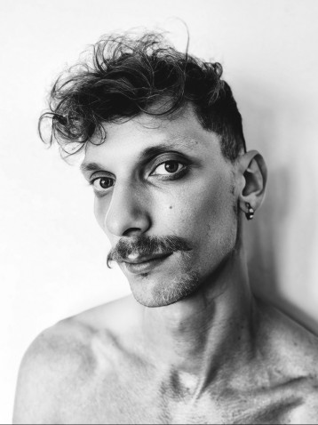 Model Darksideofthemoon